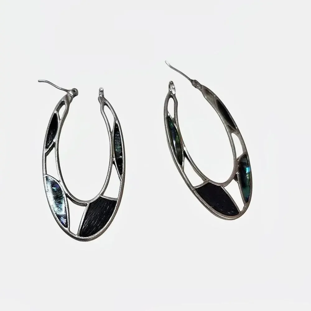 NWT Lia Sophia Abalone & Black Enamel Silver Tone Necklace & Earring Set